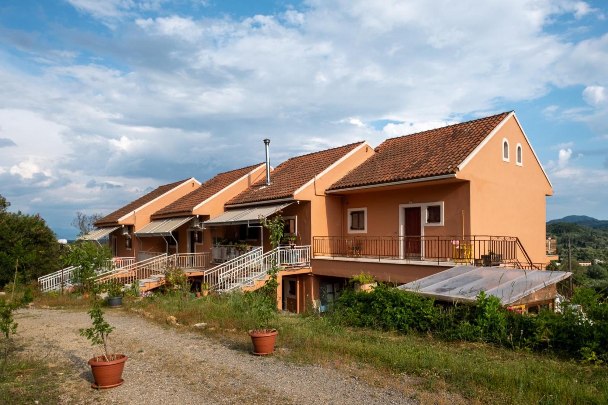 Apartamento Kokkini Peach House Kokkínion Exterior foto