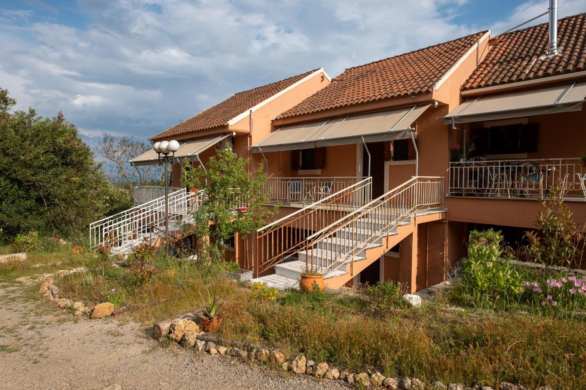 Apartamento Kokkini Peach House Kokkínion Exterior foto